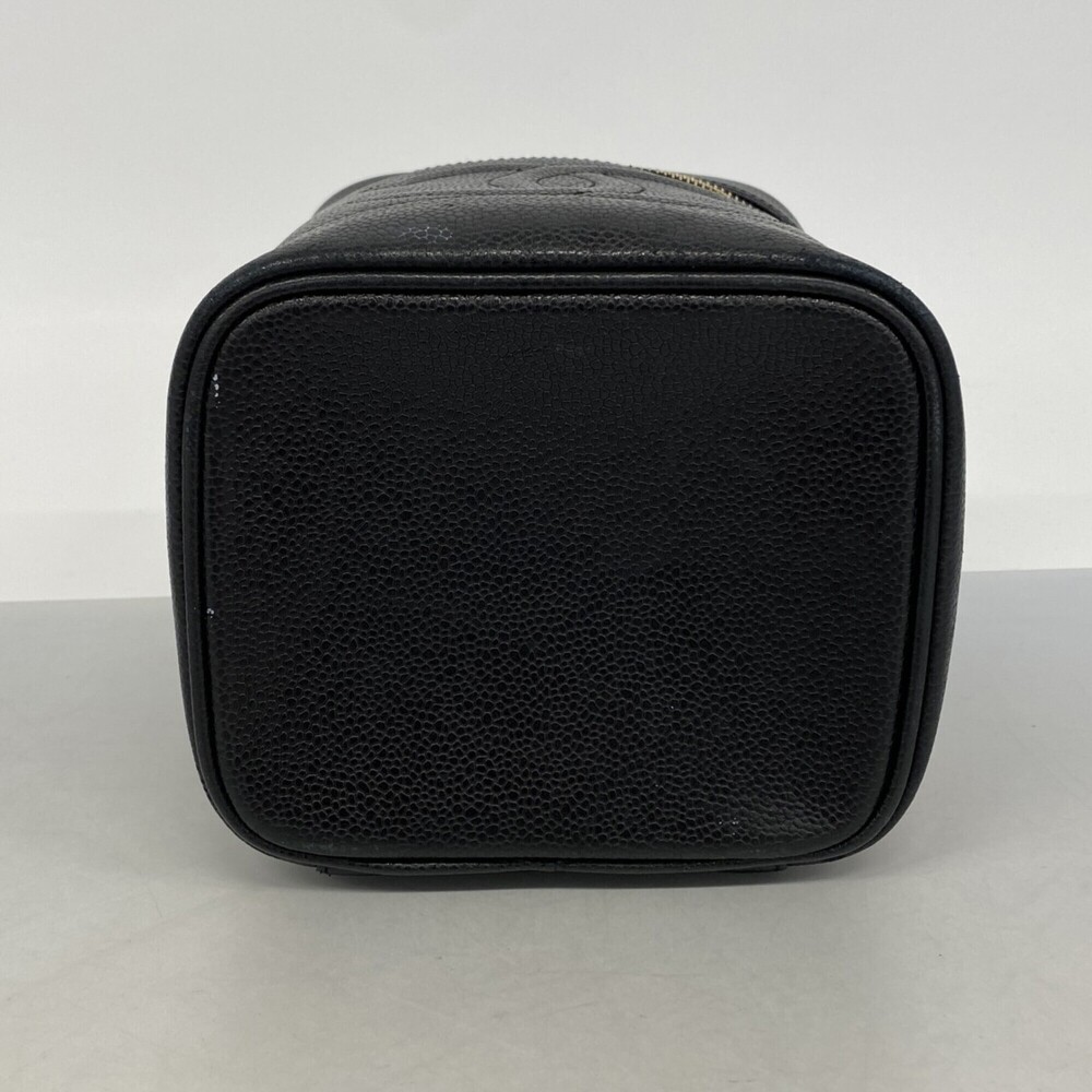 CHANEL Black Caviar Leather Vanity Bag - Picture 3 of 11